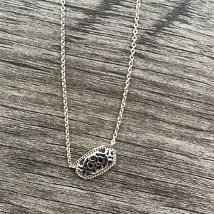 Kendra Scott necklace